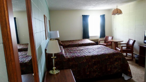 Attican Motel - Attica - Batavia - Warsaw - Darien Lake image 17